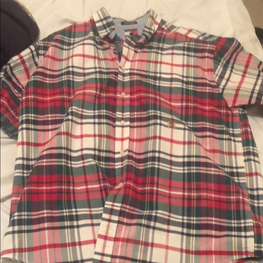 Tommy button up